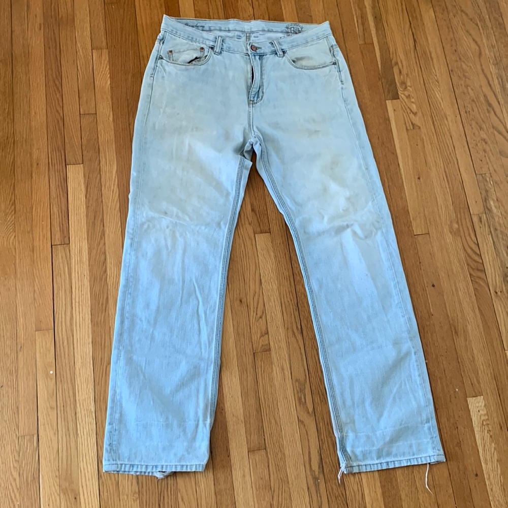 Tommy Bahama Light Wash Jeans